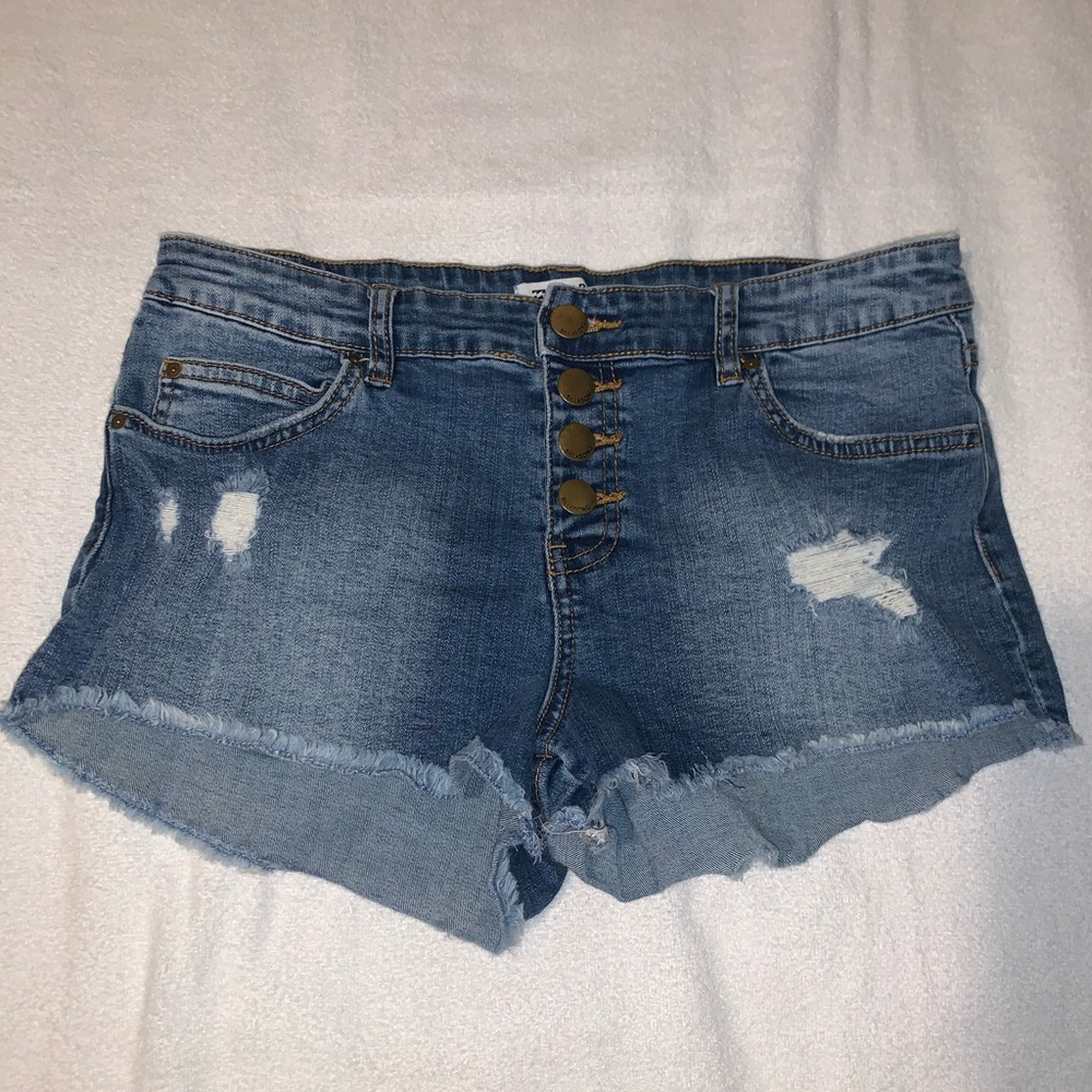 Billabong Buttoned Up Denim Shorts